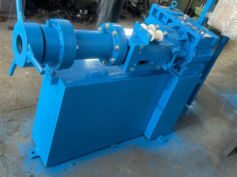  EPDM Hot Feed Rubber Extruder